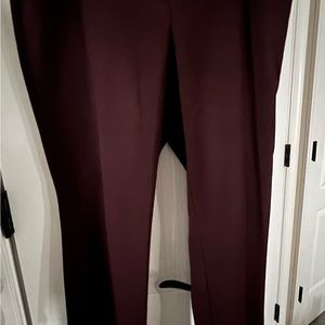 Ann Taylor Curvy style Burgundy Pants size 10